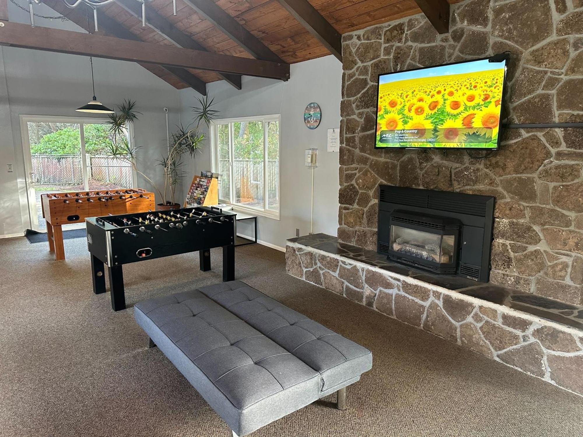 Bella Beach Beauty Gleneden Beach Exterior photo
